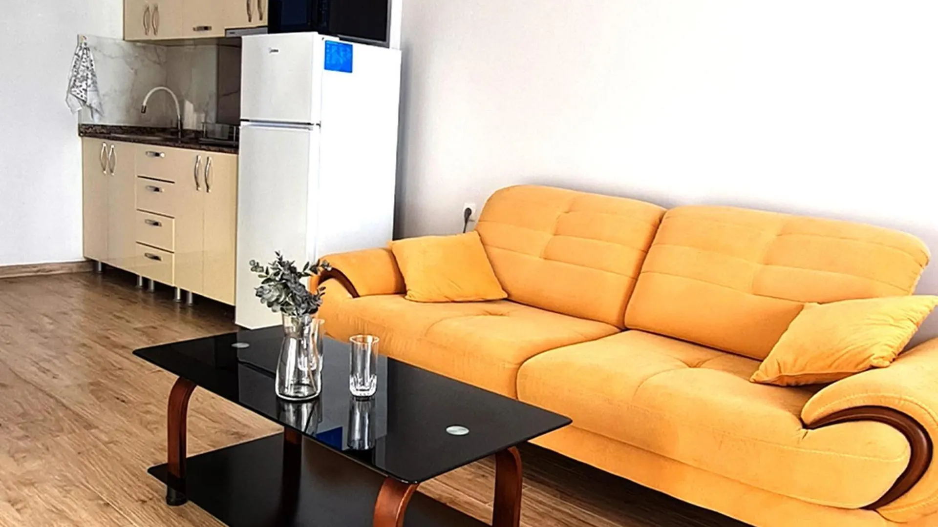 Seaside 2-Room 3-Balconies Apt#12 Stunning View Батуми 0*,  Грузия